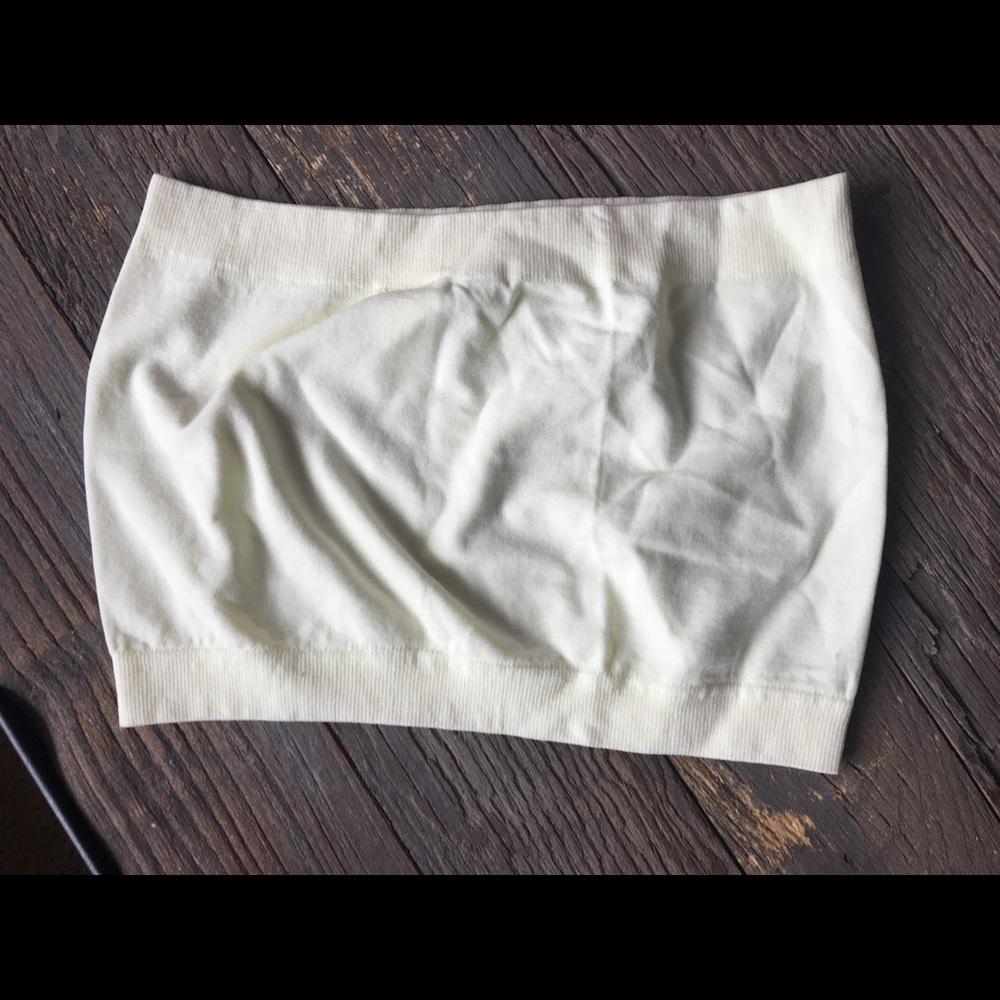NWT cream bandeau
